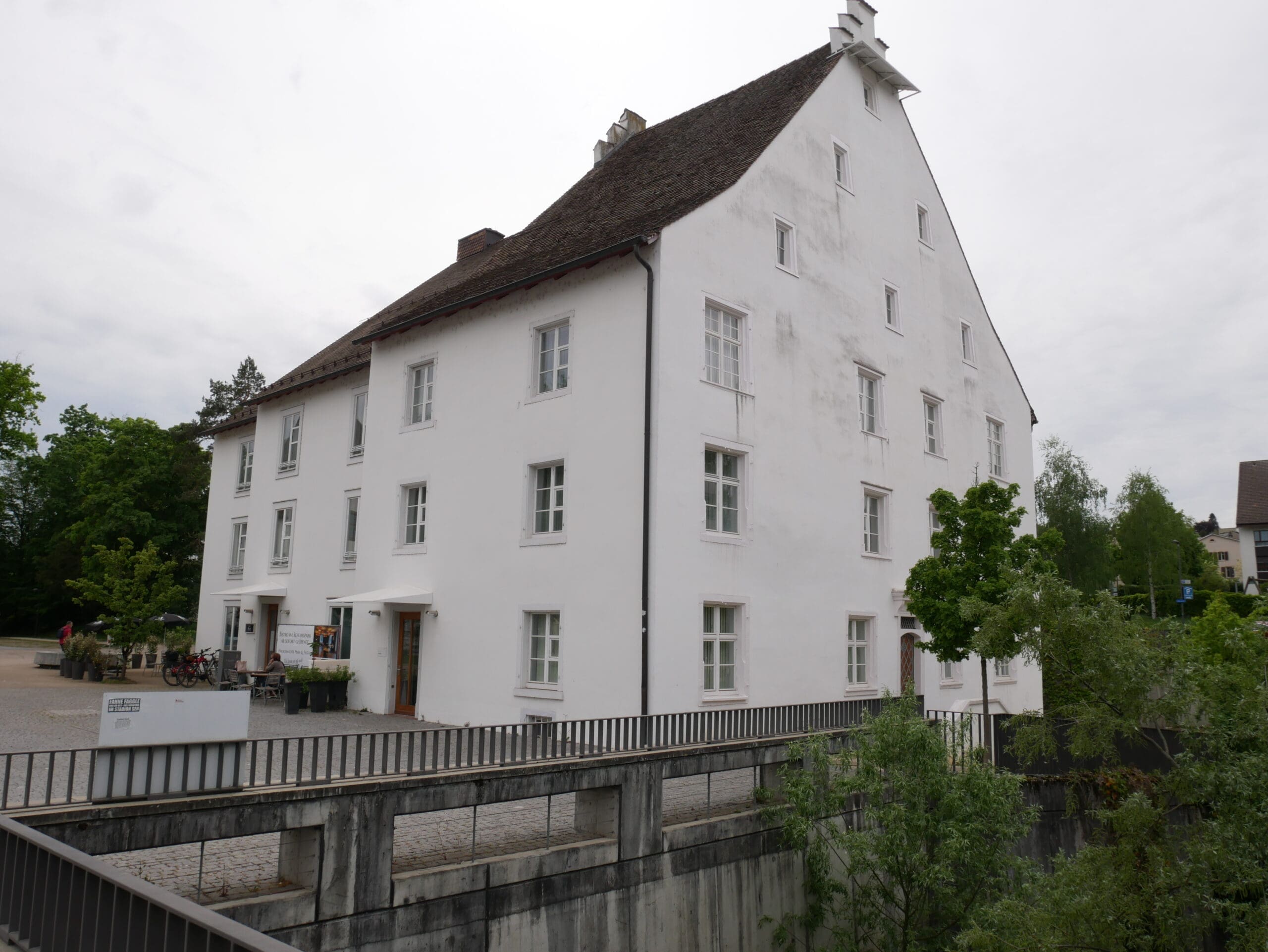 Schloshotel Binningen